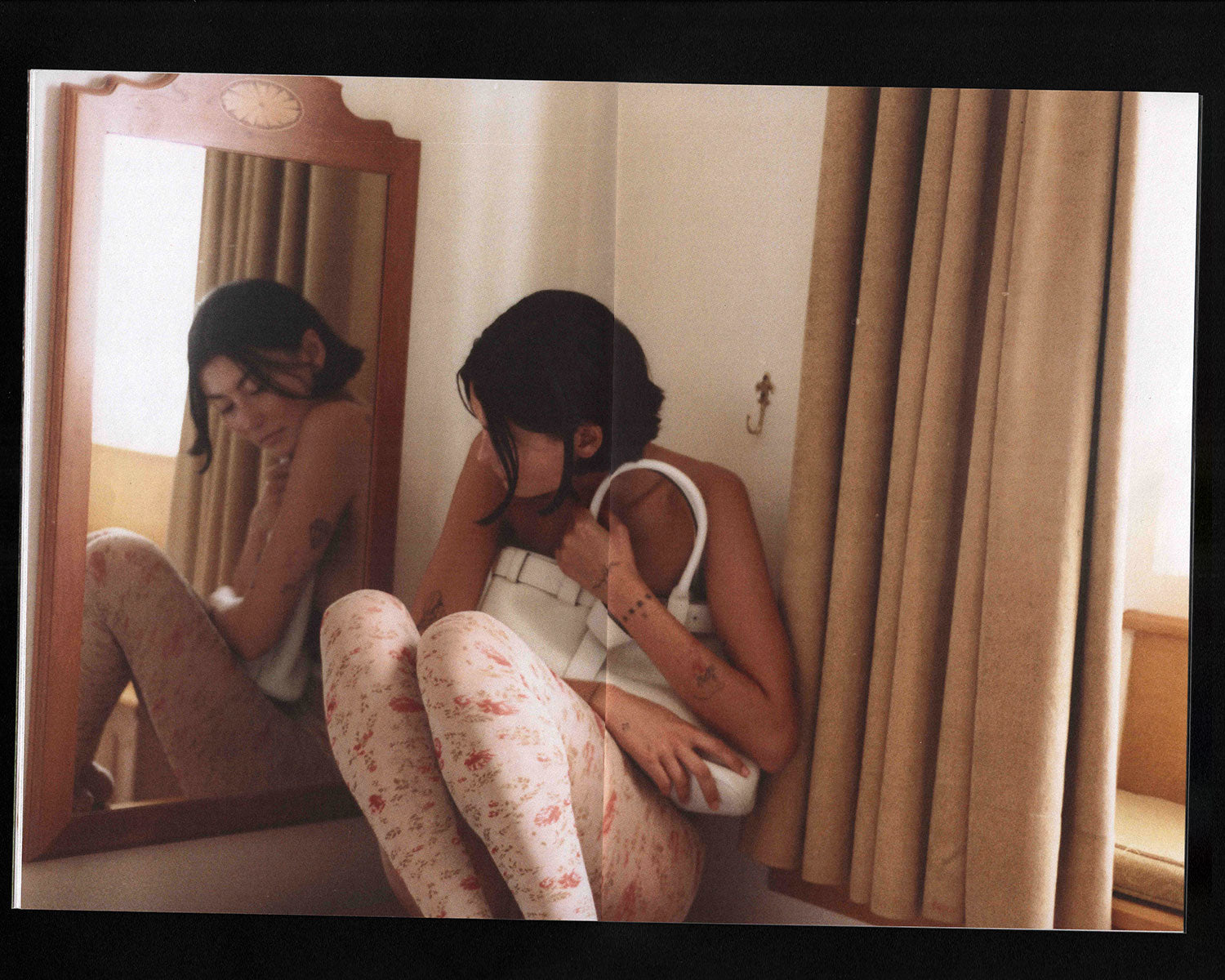 Motel Chronicles. London.: Olivia Parker